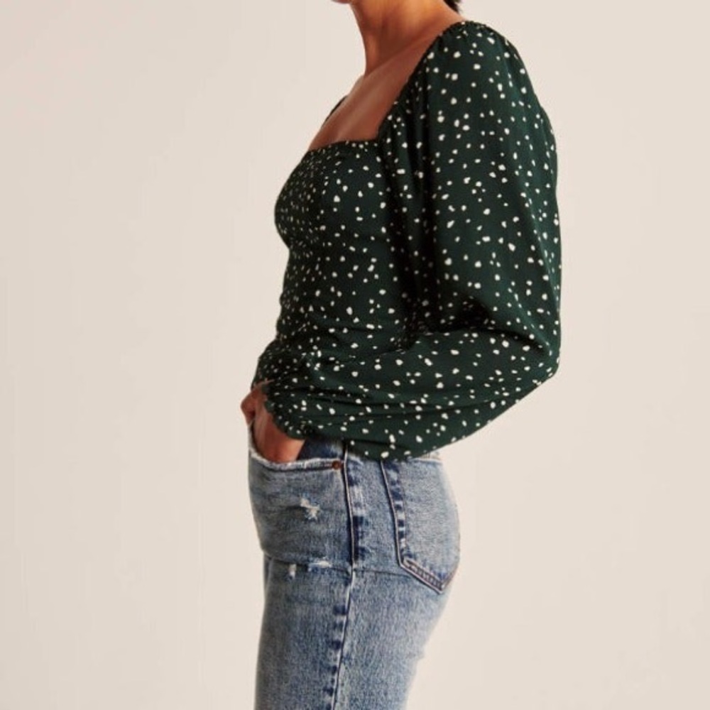 *NEW* Abercrombie Long-Sleeve Squareneck Top